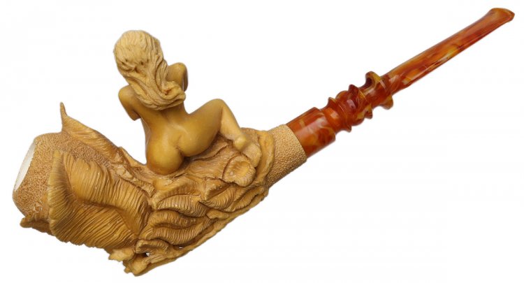 AKB Meerschaum: Carved Nude (Korayhan) (with Case)