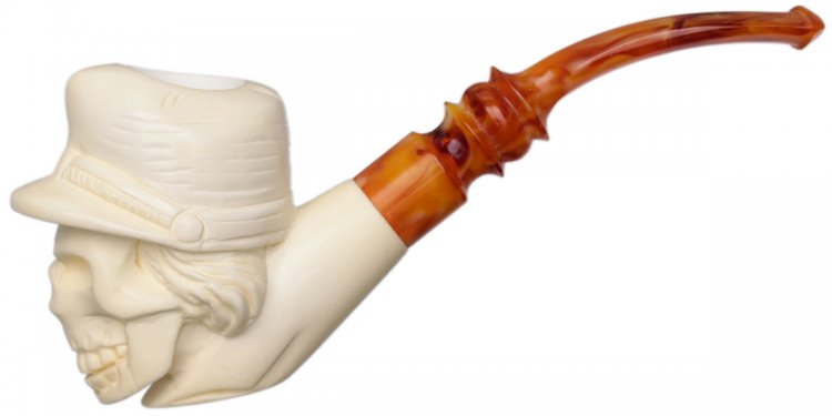 AKB Meerschaum: Carved Skull in Hat (with Case)