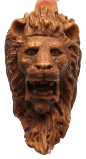 AKB Meerschaum: Carved Lion (Karayhan) (with Case)