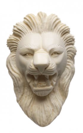 AKB Meerschaum: Carved Lion (with Case)